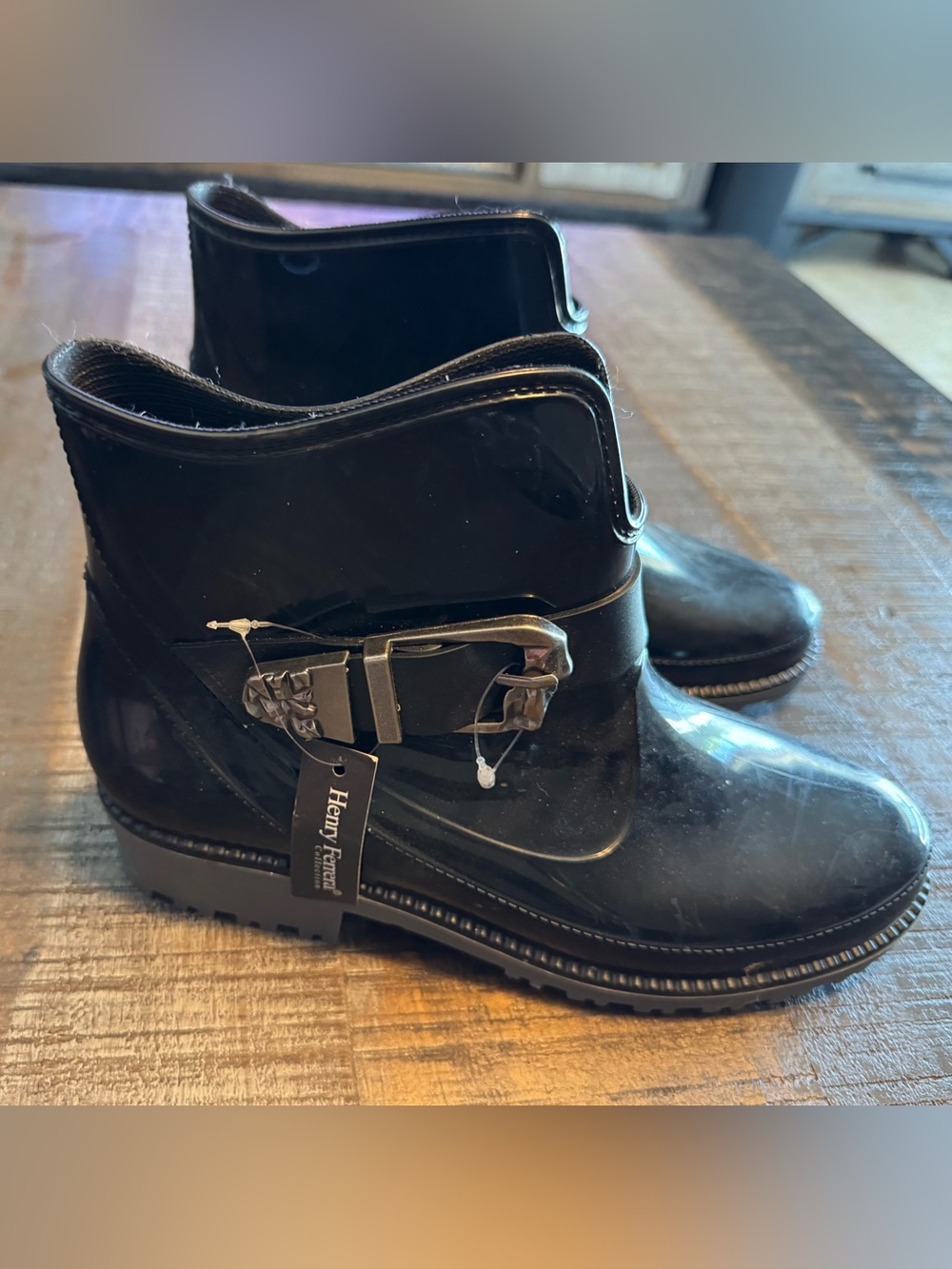 NWT Henry Ferrera Rain Boots Garden Boots Black with Silver Color Buckle Size 8